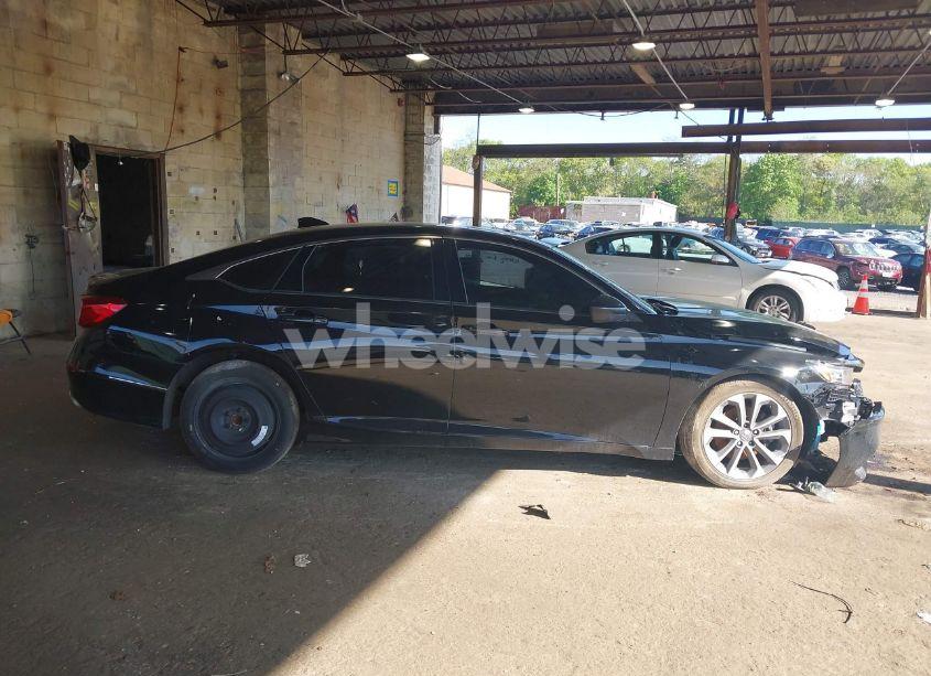 Photo 13 of 2022 Honda Accord SPORT 2.0T (VIN 1HGCV2F36NA022678)