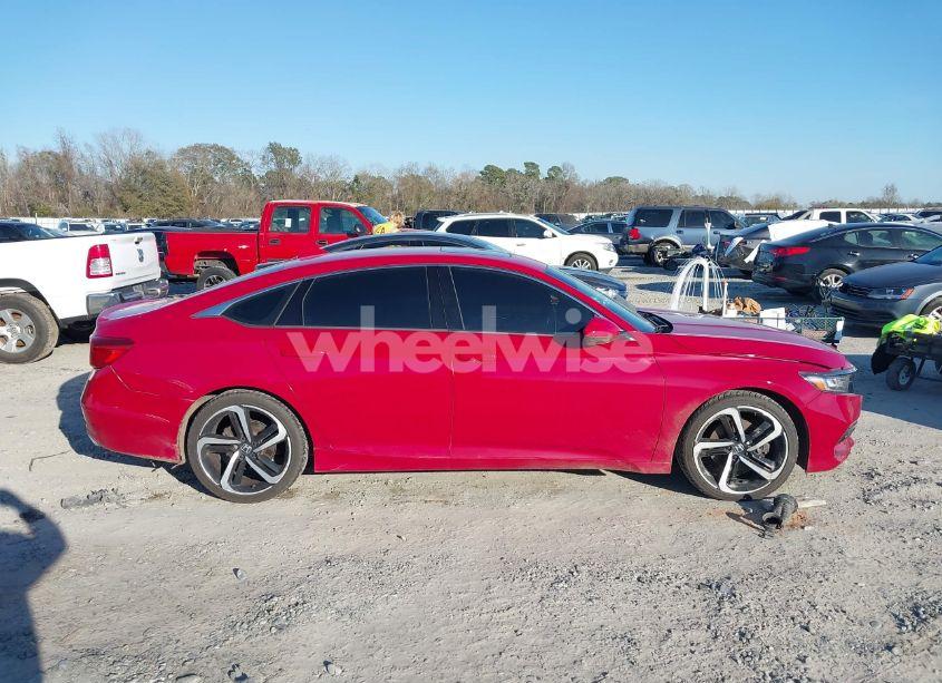 Photo 13 of 2018 Honda Accord SPORT 2.0T (VIN 1HGCV2F37JA052489)