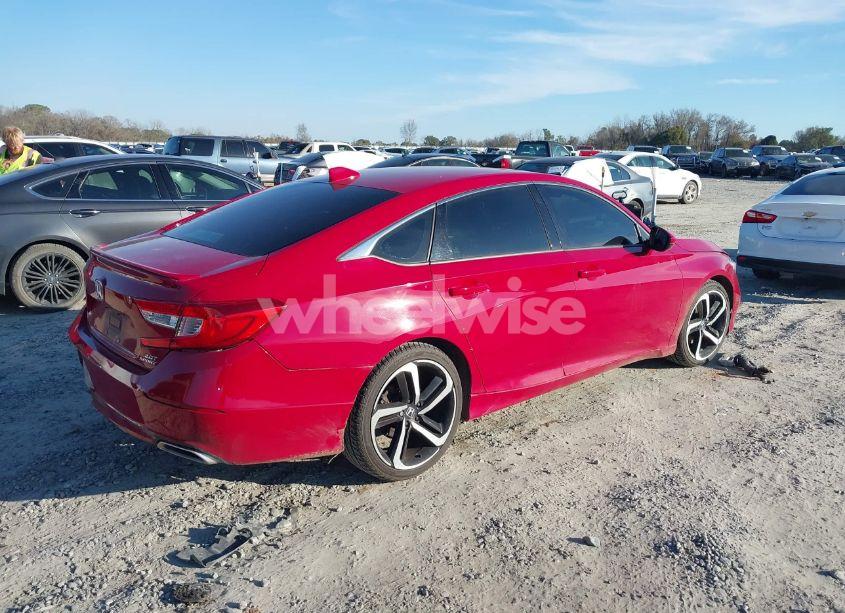 Photo 4 of 2018 Honda Accord SPORT 2.0T (VIN 1HGCV2F37JA052489)