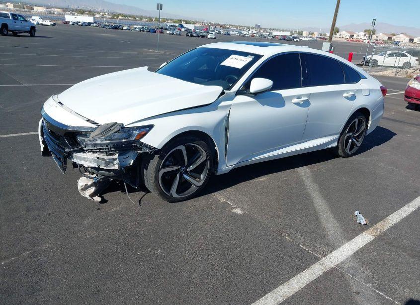 Photo 2 of 2019 Honda Accord SPORT 2.0T (VIN 1HGCV2F37KA001382)