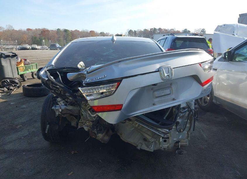 Photo 16 of 2019 Honda Accord SPORT 2.0T (VIN 1HGCV2F37KA005531)