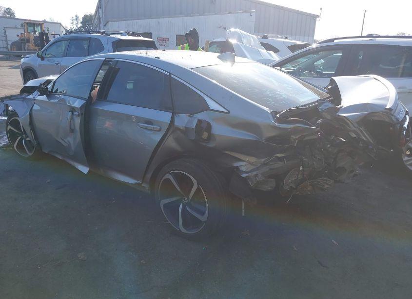 Photo 3 of 2019 Honda Accord SPORT 2.0T (VIN 1HGCV2F37KA005531)