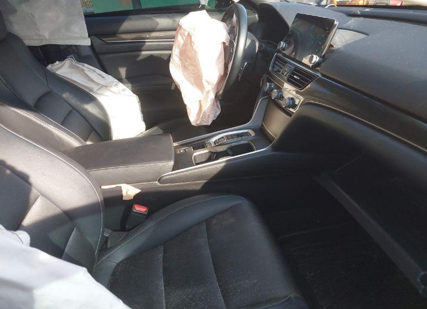 Photo 5 of 2019 Honda Accord SPORT 2.0T (VIN 1HGCV2F37KA005531)