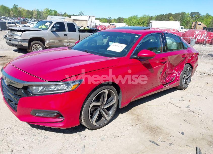 Photo 2 of 2019 Honda Accord SPORT 2.0T (VIN 1HGCV2F37KA027724)