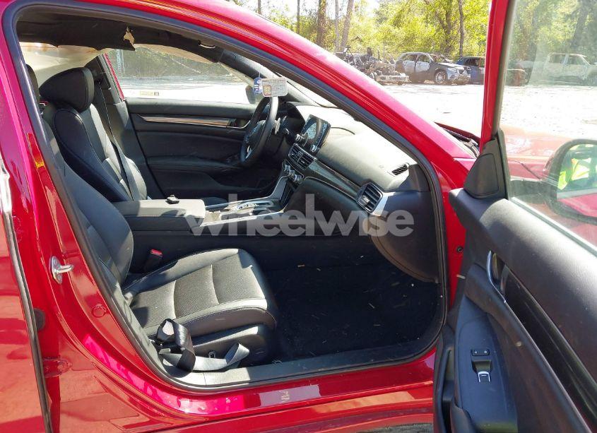 Photo 5 of 2019 Honda Accord SPORT 2.0T (VIN 1HGCV2F37KA027724)