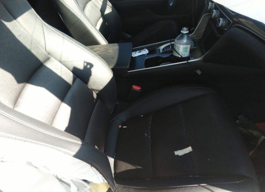 Photo 5 of 2019 Honda Accord SPORT 2.0T (VIN 1HGCV2F37KA036049)