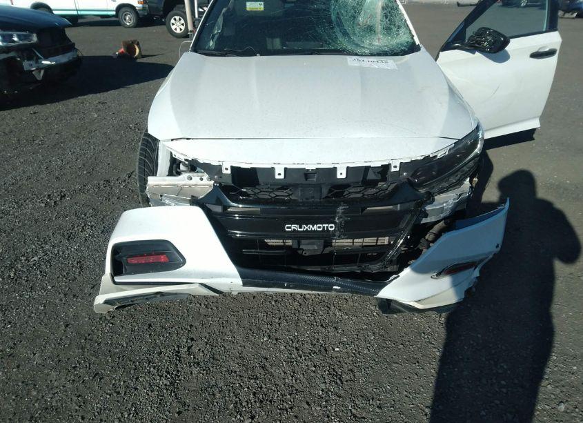 Photo 6 of 2019 Honda Accord SPORT 2.0T (VIN 1HGCV2F37KA036049)