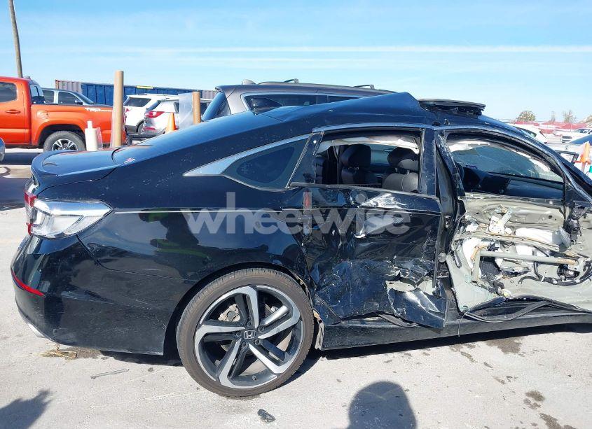 Photo 17 of 2020 Honda Accord SPORT 2.0T (VIN 1HGCV2F37LA023304)