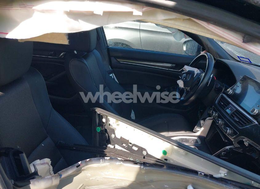 Photo 5 of 2020 Honda Accord SPORT 2.0T (VIN 1HGCV2F37LA023304)