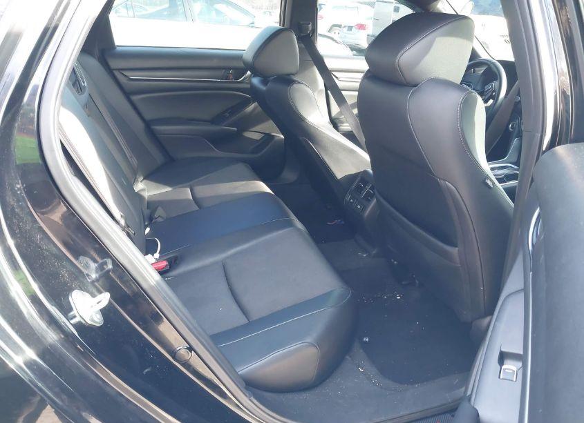 Photo 8 of 2021 Honda Accord SPORT 2.0T (VIN 1HGCV2F37MA018931)
