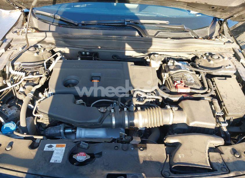 Photo 10 of 2022 Honda Accord SPORT 2.0T (VIN 1HGCV2F37NA000625)