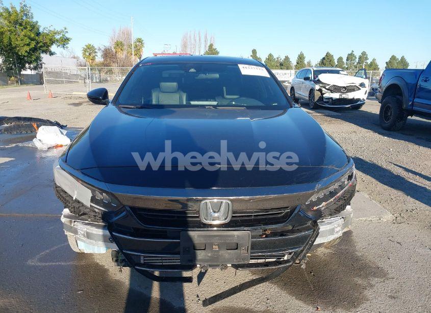 Photo 13 of 2022 Honda Accord SPORT 2.0T (VIN 1HGCV2F37NA000625)