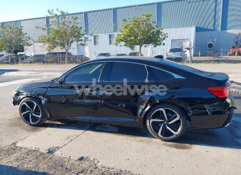 Photo 15 of 2022 Honda Accord SPORT 2.0T (VIN 1HGCV2F37NA000625)