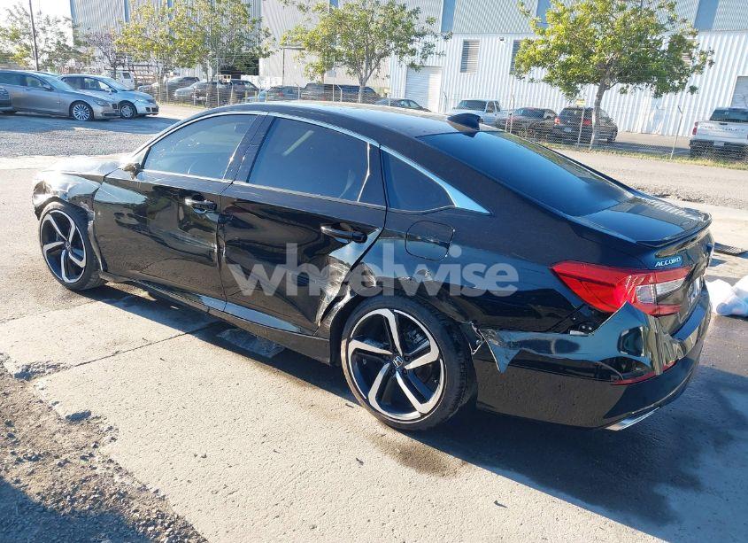 Photo 3 of 2022 Honda Accord SPORT 2.0T (VIN 1HGCV2F37NA000625)