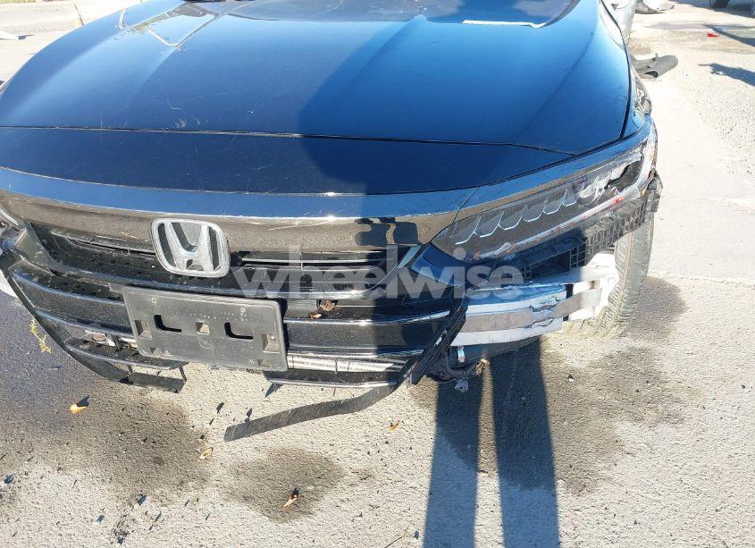 Photo 6 of 2022 Honda Accord SPORT 2.0T (VIN 1HGCV2F37NA000625)