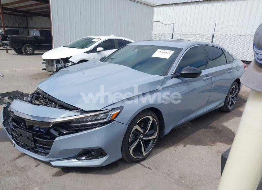 Photo 2 of 2022 Honda Accord SPORT 2.0T (VIN 1HGCV2F37NA019014)