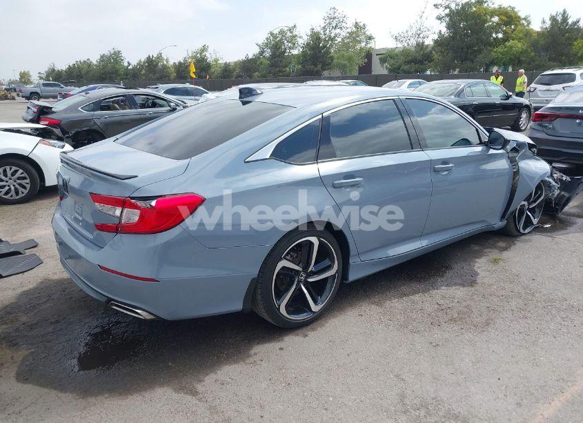 Photo 4 of 2022 Honda Accord SPORT 2.0T (VIN 1HGCV2F37NA019014)