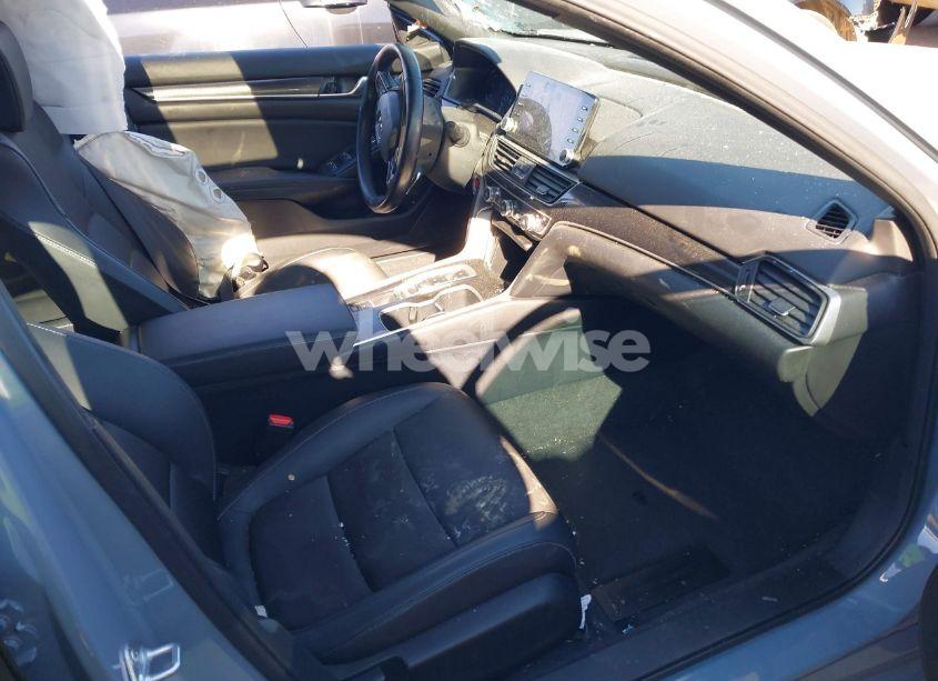 Photo 5 of 2022 Honda Accord SPORT 2.0T (VIN 1HGCV2F37NA024665)