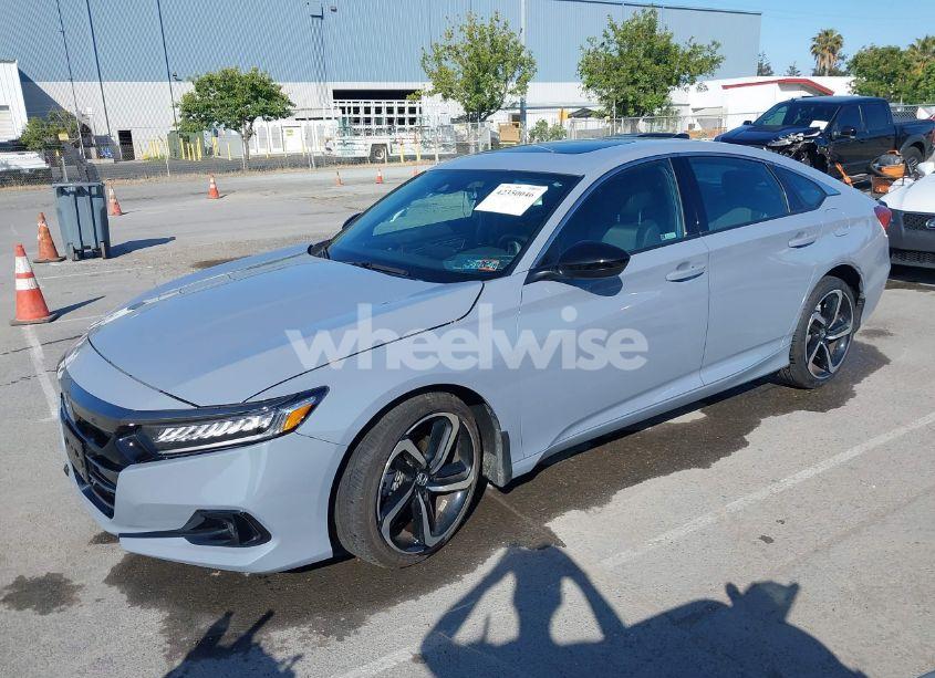 Photo 2 of 2022 Honda Accord SPORT 2.0T (VIN 1HGCV2F37NA025086)