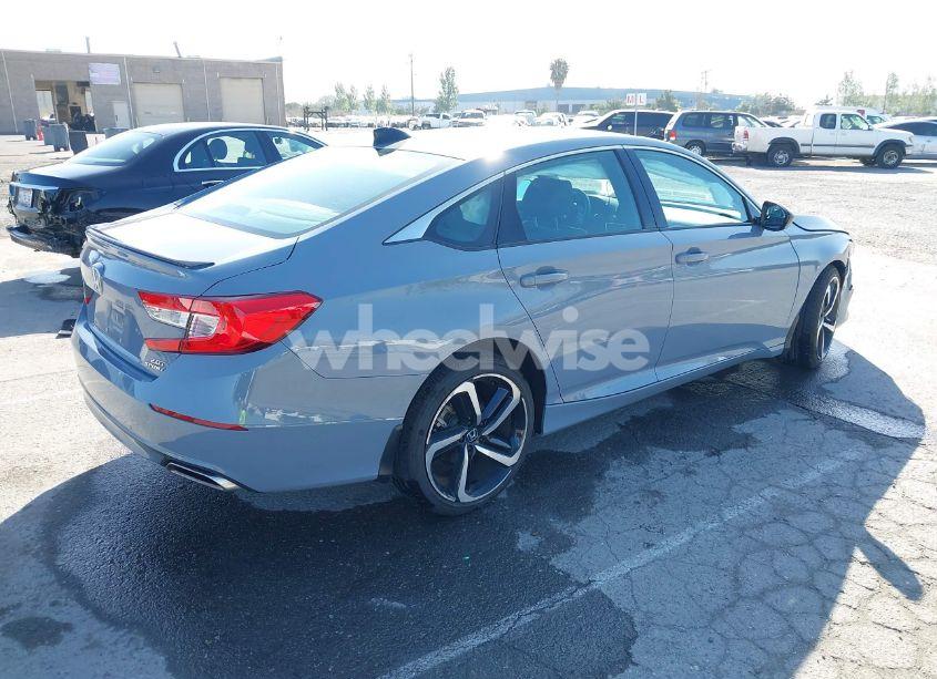 Photo 4 of 2022 Honda Accord SPORT 2.0T (VIN 1HGCV2F37NA025086)