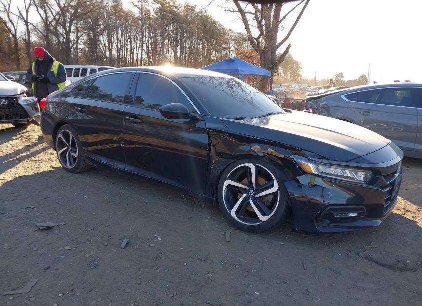 Photo 13 of 2018 Honda Accord SPORT 2.0T (VIN 1HGCV2F38JA014687)