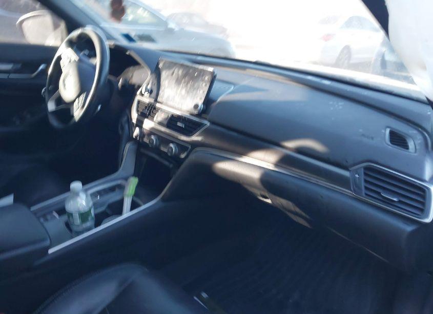 Photo 5 of 2018 Honda Accord SPORT 2.0T (VIN 1HGCV2F38JA014687)