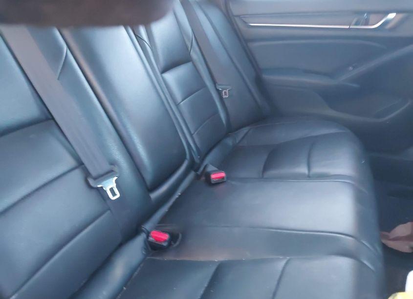 Photo 8 of 2018 Honda Accord SPORT 2.0T (VIN 1HGCV2F38JA014687)