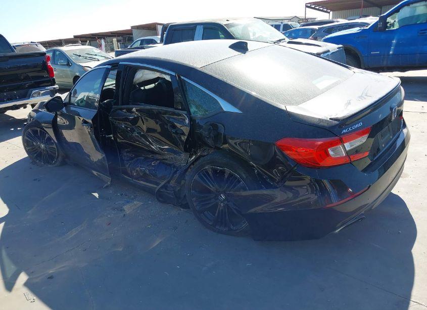 Photo 3 of 2019 Honda Accord SPORT 2.0T (VIN 1HGCV2F38KA022452)