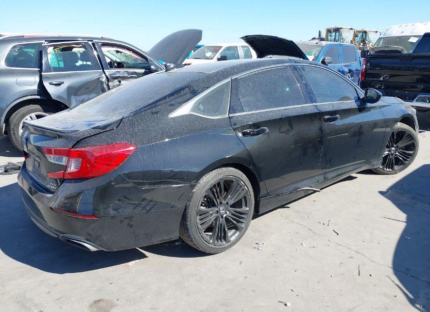 Photo 4 of 2019 Honda Accord SPORT 2.0T (VIN 1HGCV2F38KA022452)