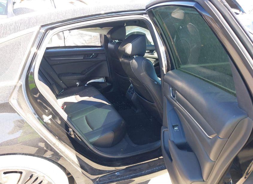 Photo 8 of 2019 Honda Accord SPORT 2.0T (VIN 1HGCV2F38KA022452)