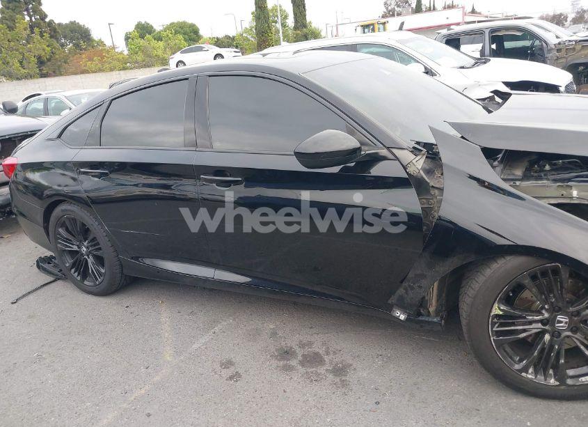 Photo 14 of 2020 Honda Accord SPORT 2.0T (VIN 1HGCV2F38LA012425)