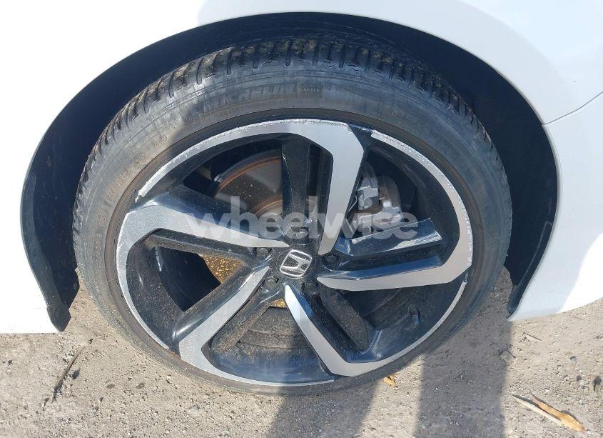 Photo 6 of 2020 Honda Accord SPORT 2.0T (VIN 1HGCV2F38LA031945)