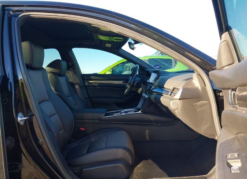 Photo 5 of 2021 Honda Accord SPORT 2.0T (VIN 1HGCV2F38MA004942)