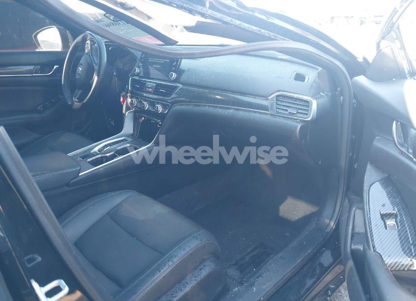 Photo 5 of 2021 Honda Accord SPORT 2.0T (VIN 1HGCV2F38MA020378)