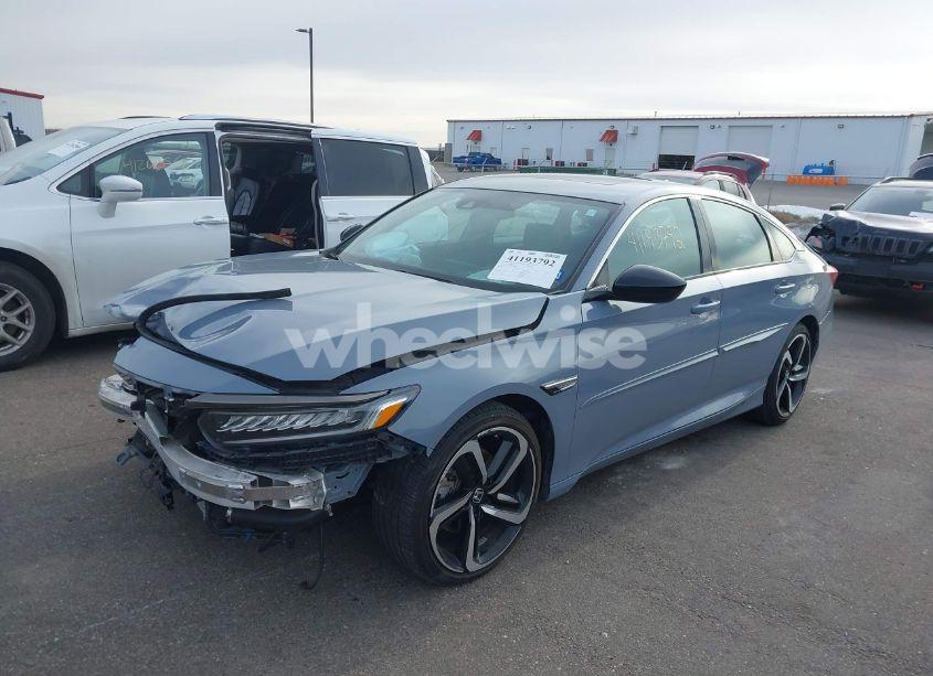 Photo 2 of 2021 Honda Accord SPORT 2.0T (VIN 1HGCV2F38MA031588)