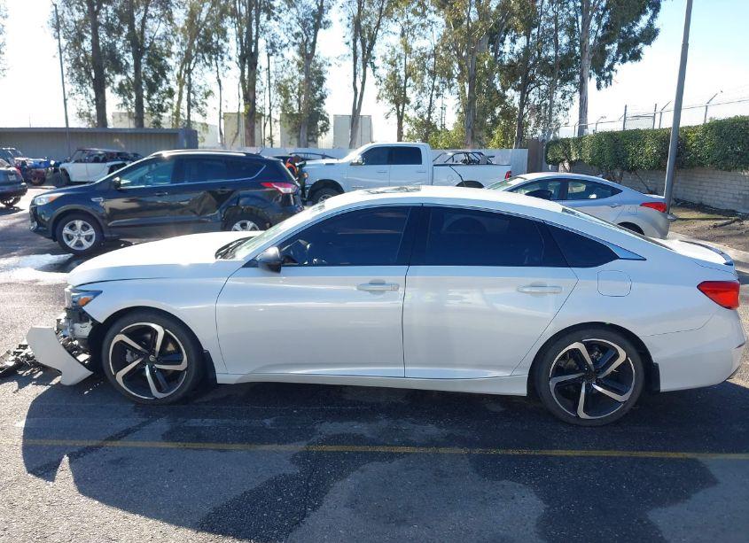 Photo 14 of 2022 Honda Accord SPORT 2.0T (VIN 1HGCV2F38NA007714)