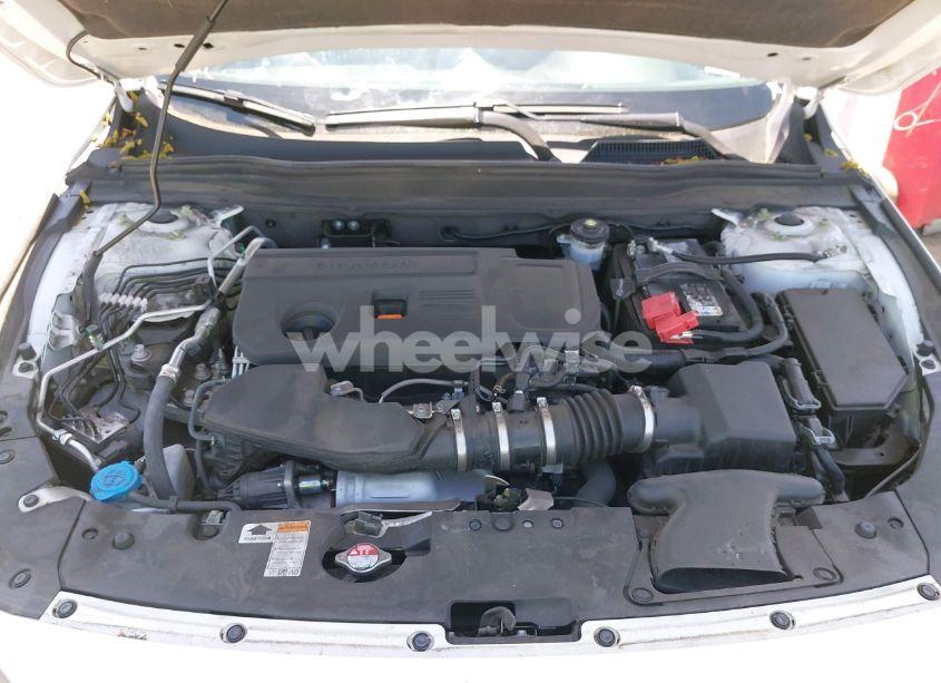 Photo 10 of 2022 Honda Accord SPORT 2.0T (VIN 1HGCV2F38NA011200)