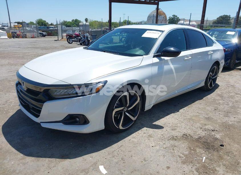 Photo 2 of 2022 Honda Accord SPORT 2.0T (VIN 1HGCV2F38NA011200)