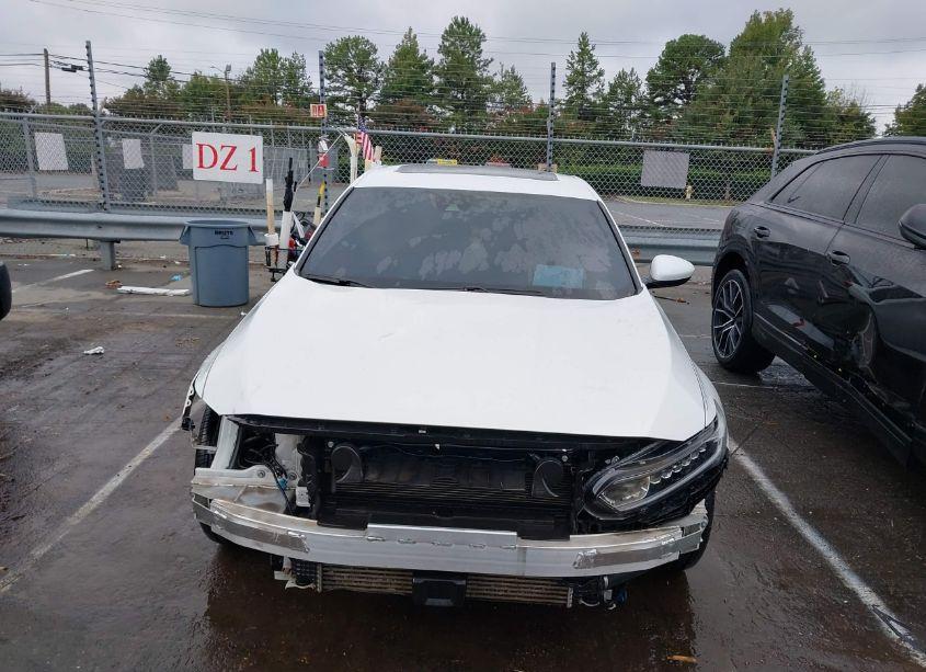 Photo 12 of 2018 Honda Accord SPORT 2.0T (VIN 1HGCV2F39JA036696)