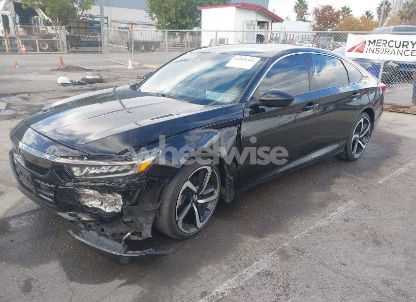 Photo 2 of 2020 Honda Accord SPORT 2.0T (VIN 1HGCV2F39LA007444)
