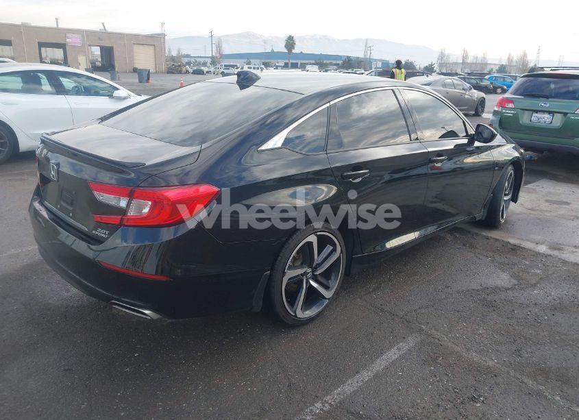 Photo 4 of 2020 Honda Accord SPORT 2.0T (VIN 1HGCV2F39LA007444)