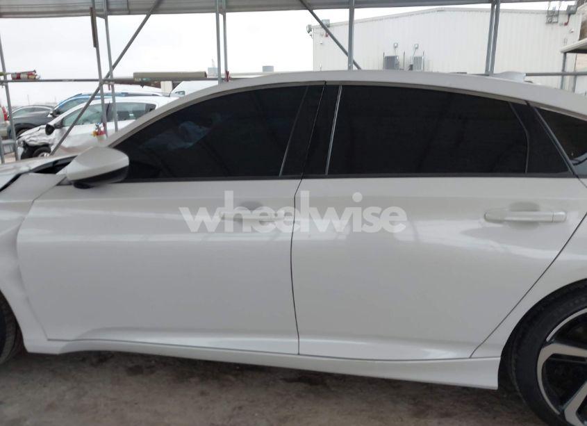Photo 14 of 2020 Honda Accord SPORT 2.0T (VIN 1HGCV2F39LA027256)