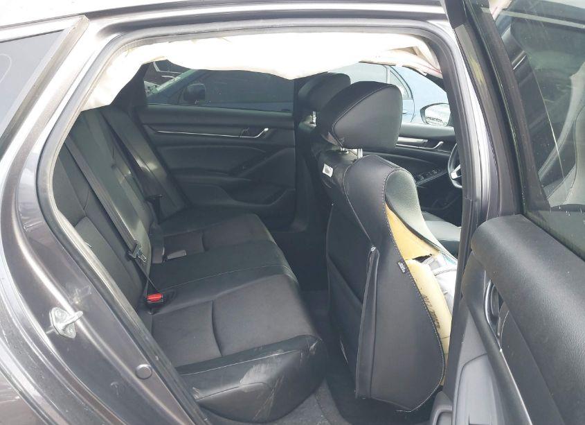 Photo 8 of 2020 Honda Accord SPORT 2.0T (VIN 1HGCV2F39LA028830)