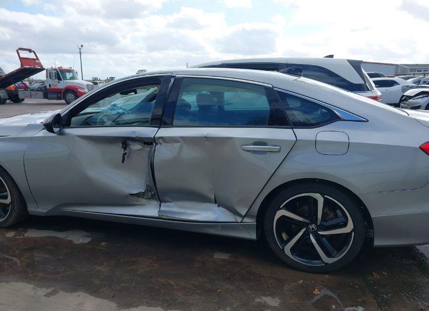 Photo 19 of 2021 Honda Accord SPORT 2.0T (VIN 1HGCV2F39MA011723)