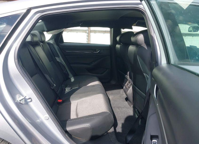 Photo 8 of 2021 Honda Accord SPORT 2.0T (VIN 1HGCV2F39MA011723)
