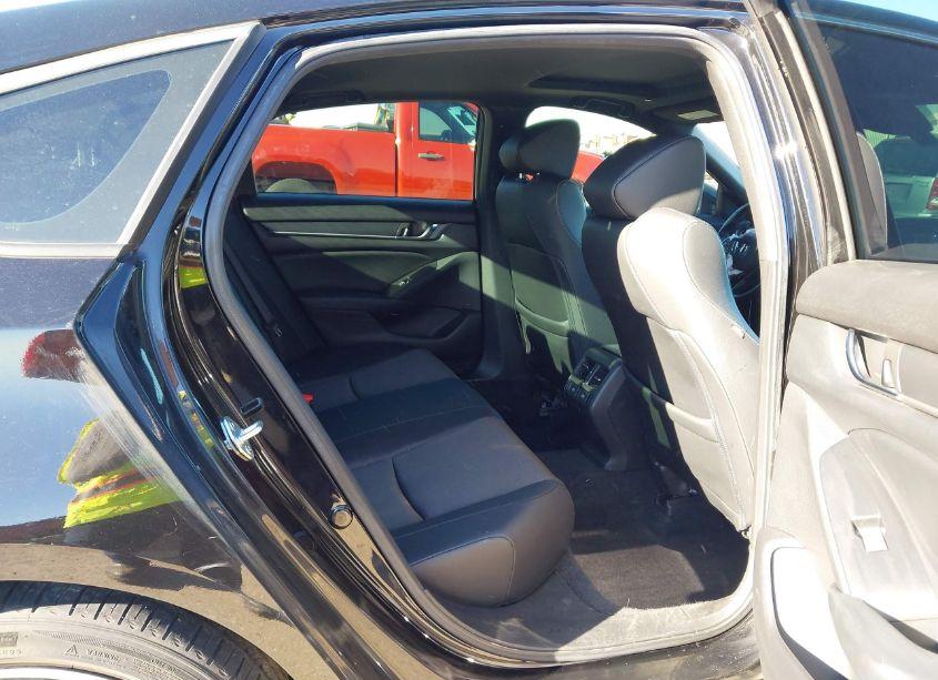 Photo 8 of 2021 Honda Accord SPORT 2.0T (VIN 1HGCV2F39MA028702)