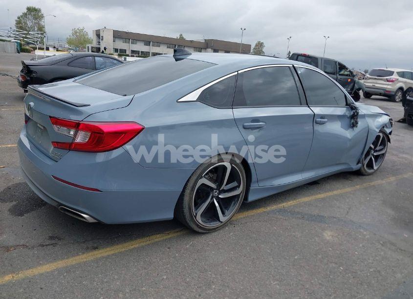 Photo 4 of 2022 Honda Accord SPORT 2.0T (VIN 1HGCV2F39NA011996)