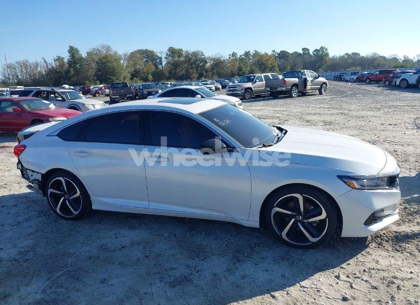 Photo 13 of 2022 Honda Accord SPORT 2.0T (VIN 1HGCV2F39NA013733)