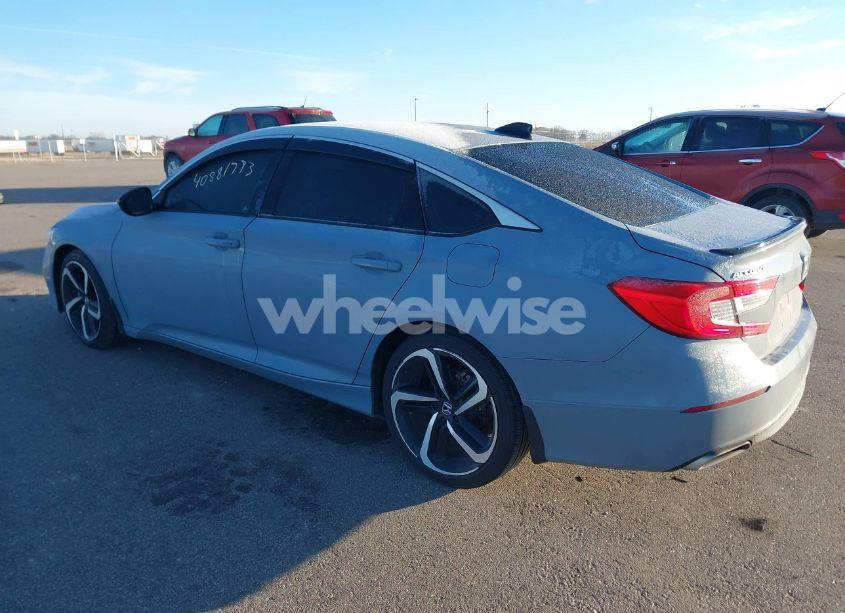 Photo 3 of 2022 Honda Accord SPORT 2.0T (VIN 1HGCV2F39NA014963)