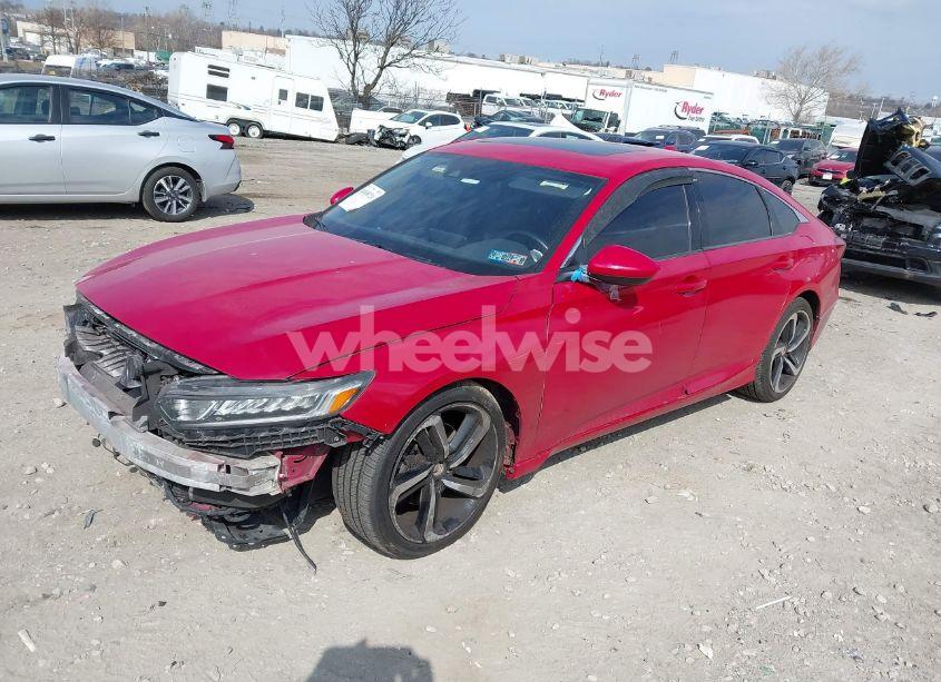 Photo 2 of 2018 Honda Accord SPORT 2.0T (VIN 1HGCV2F3XJA037601)